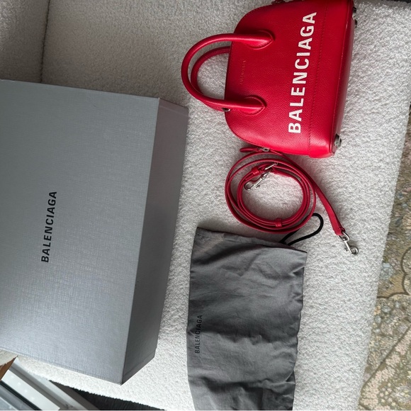 Balenciaga Mini Bag in Vibrant Red - Picture 4 of 4
